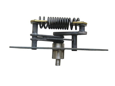 12KV戶外柱上負(fù)荷開(kāi)關(guān)手動(dòng)操作機(jī)構(gòu)